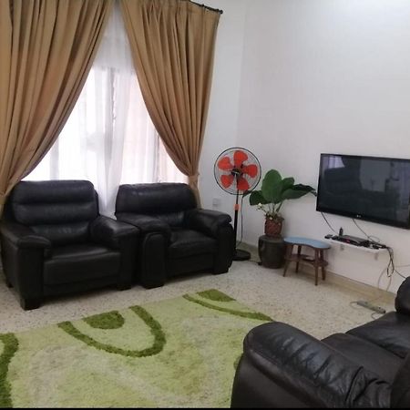 Che Na Homestay Pontian Pontian Kecil Esterno foto